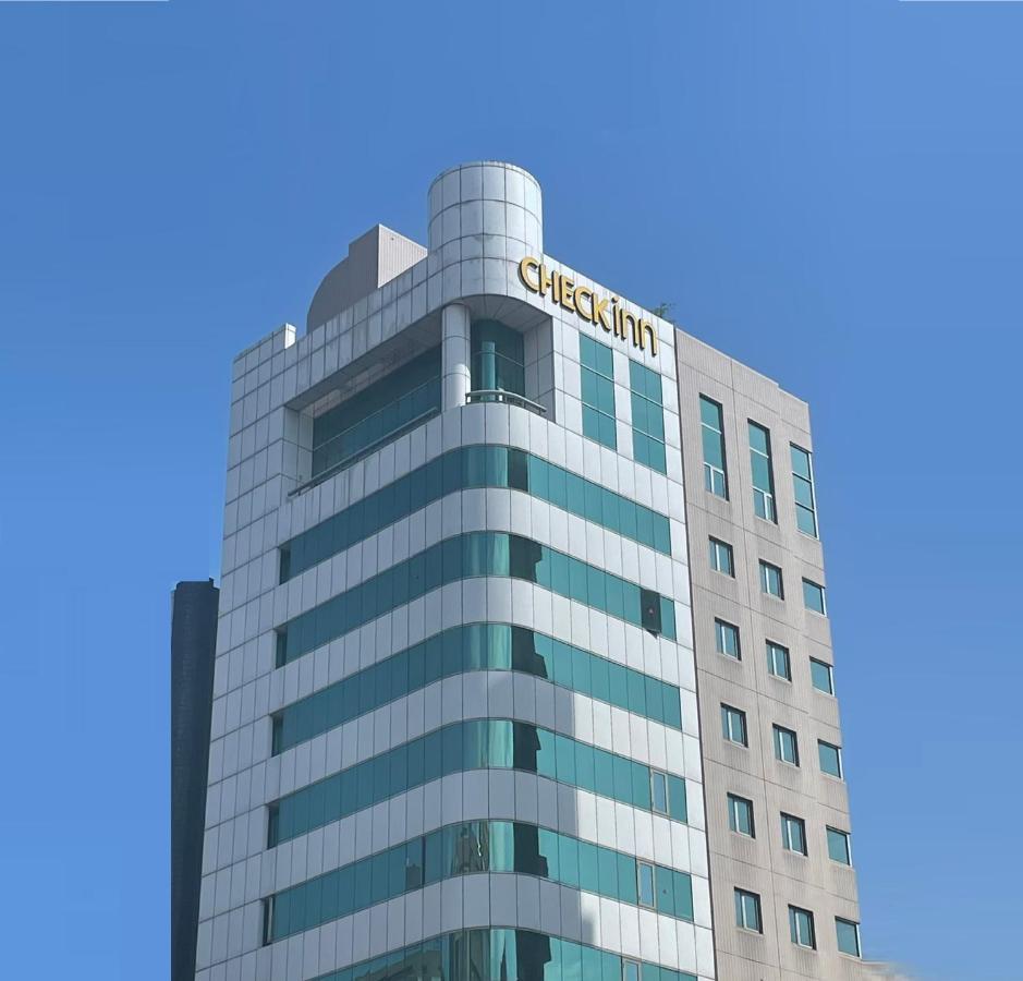 Check Inn Taipei Nanjing Zewnętrze zdjęcie